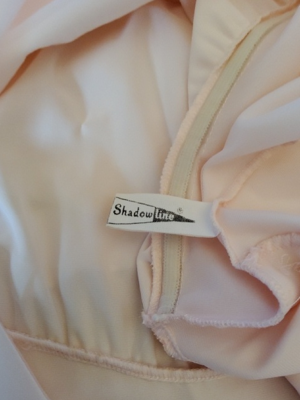 Vintage Shaddowline Chemise Pink Nightgown. - Picture 4 of 7
